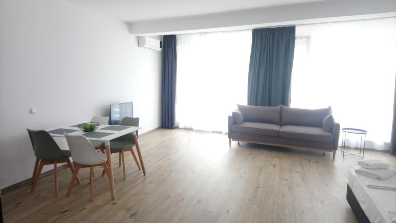 Aparthotel Primorsko Zewnętrze zdjęcie