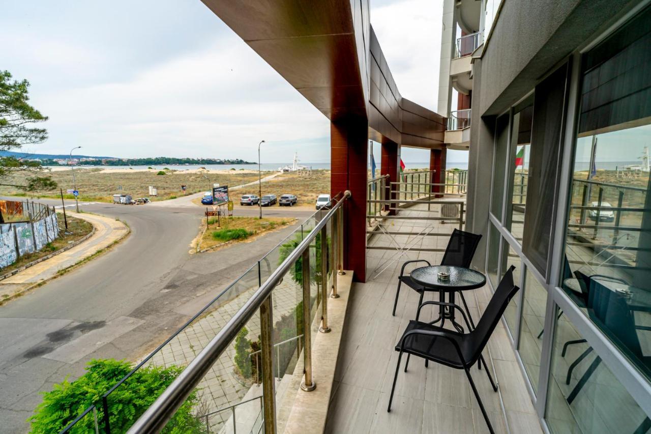 Aparthotel Primorsko Zewnętrze zdjęcie