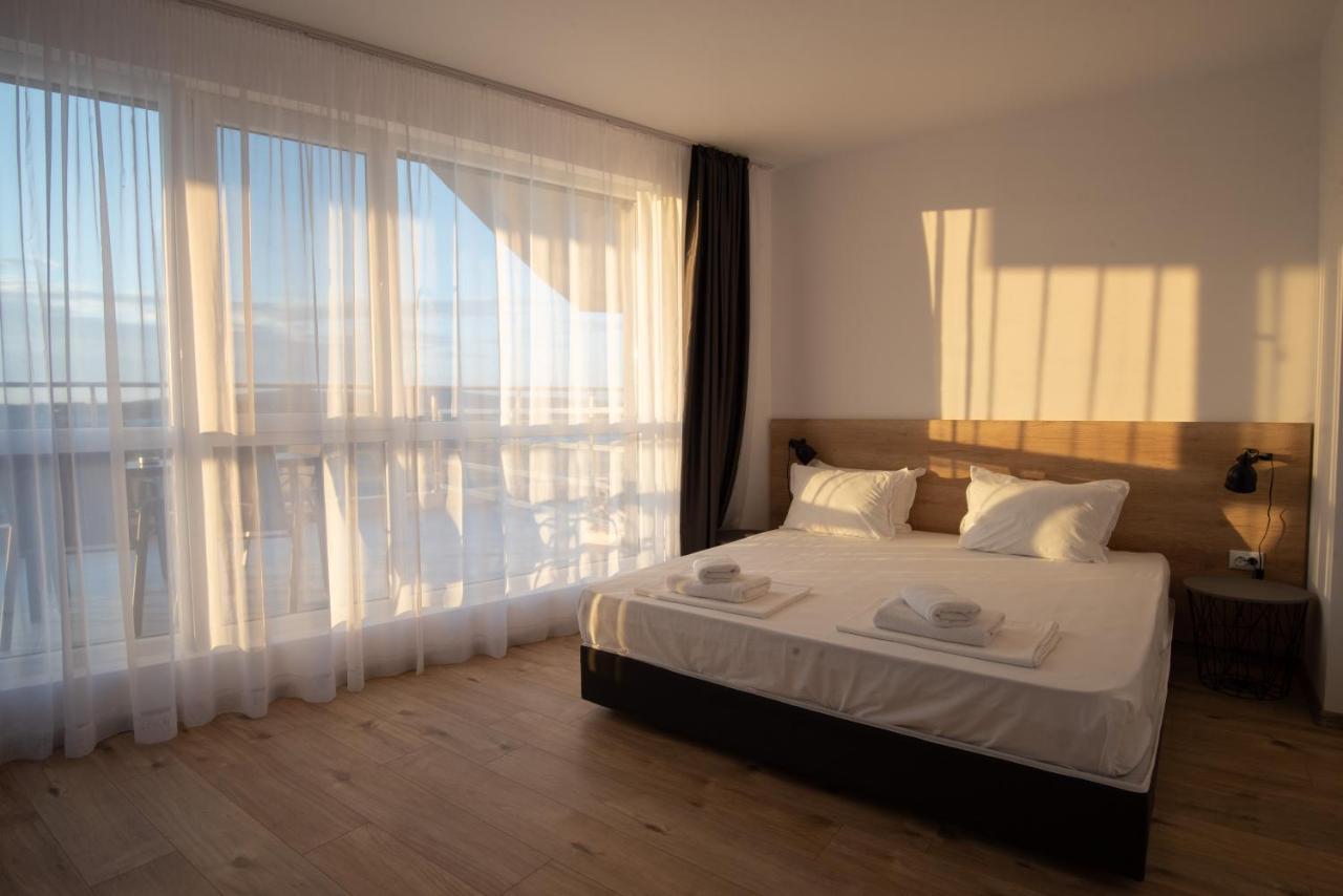 Aparthotel Primorsko Zewnętrze zdjęcie